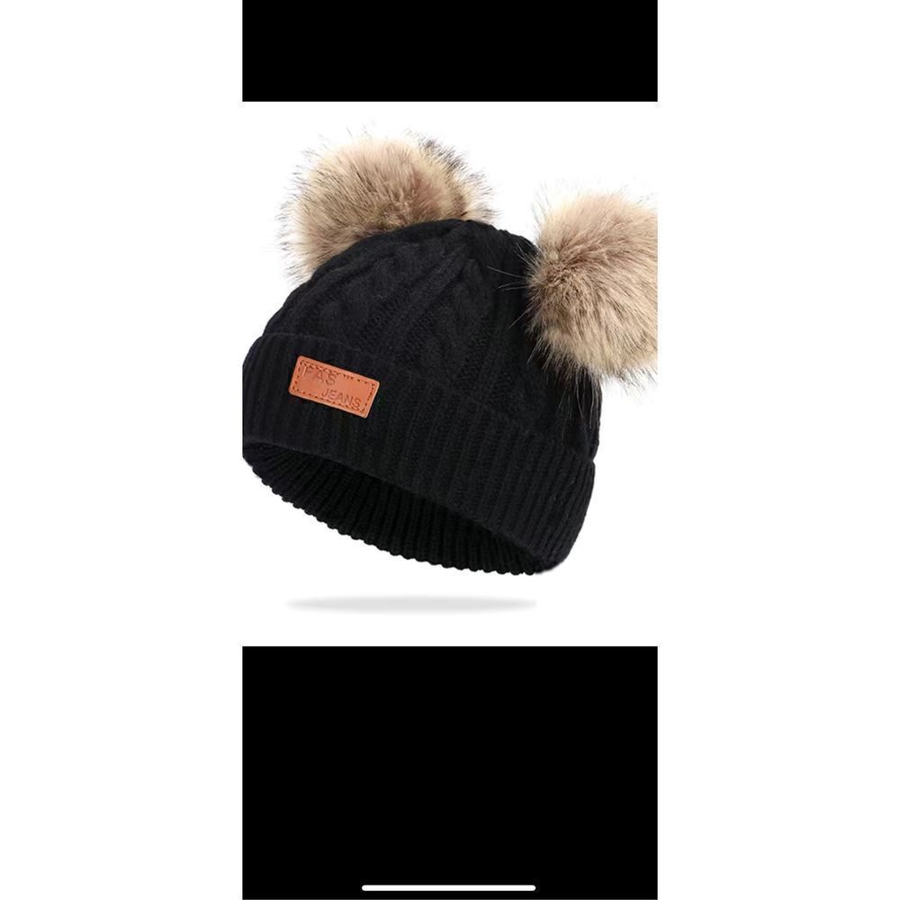 Knitted double ball, faux raccoon for winter hat - Picture 8 of 8